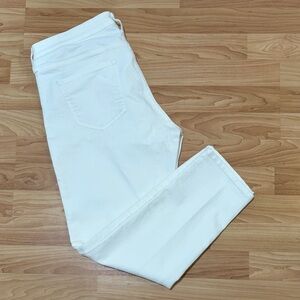 GAP Women's Straight Leg White Jeans